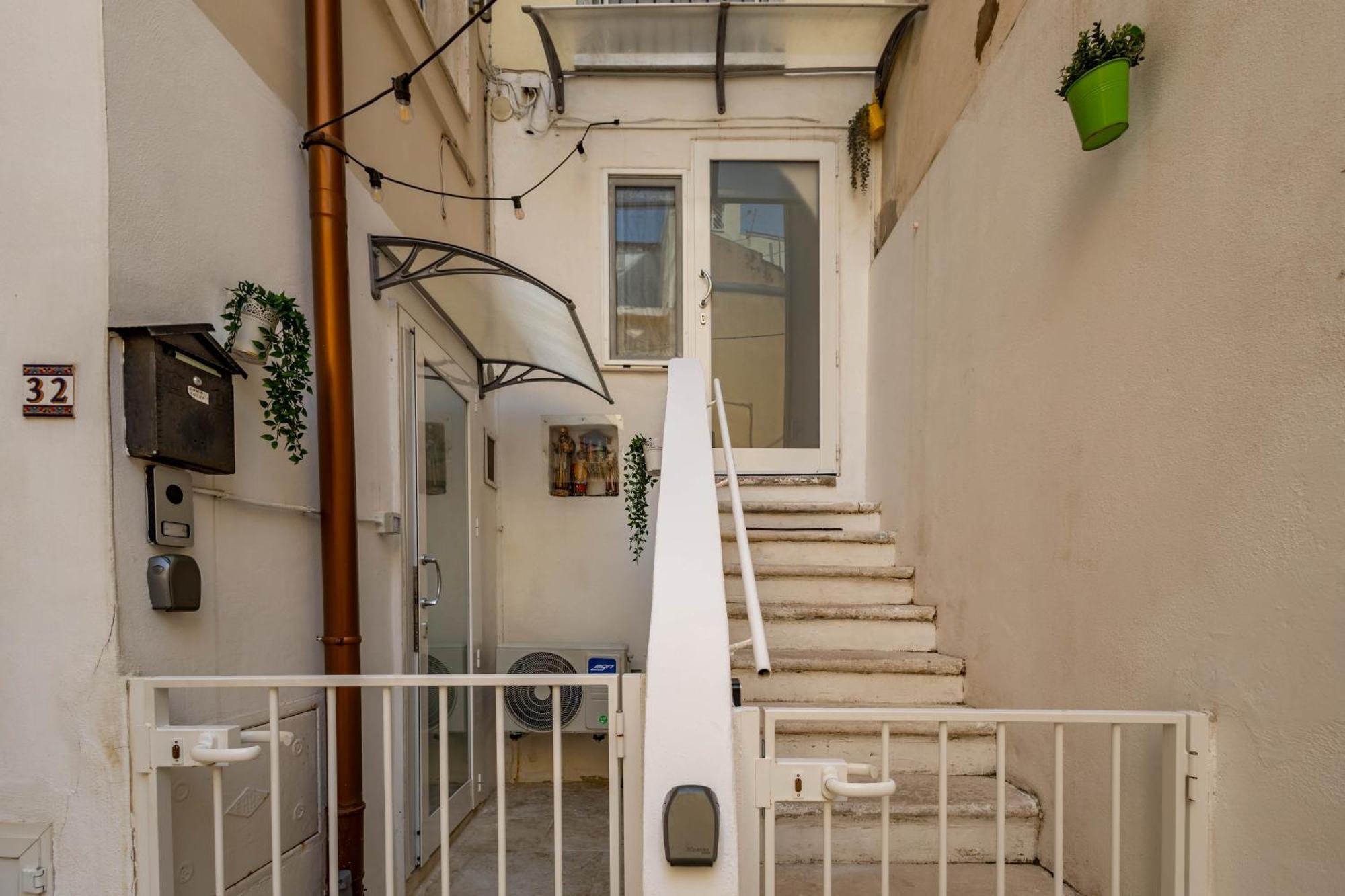 Corte 33 Bari Exteriör bild